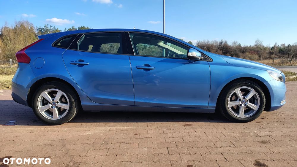 Volvo V40 D2 Kinetic - 3