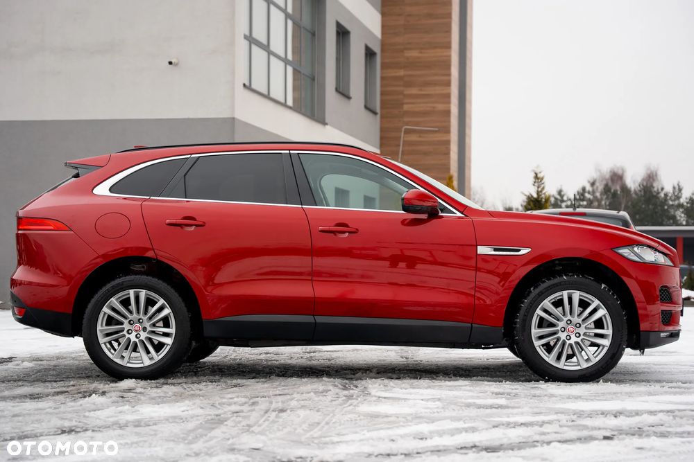 Jaguar F-Pace 25d AWD Prestige - 17