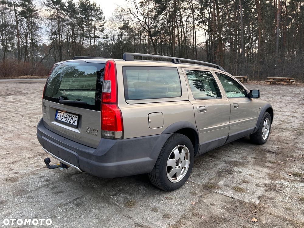 Volvo XC 70 AWD - 15