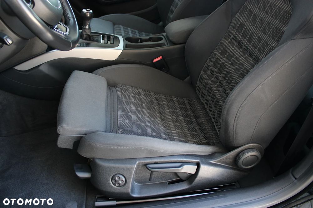 Audi A5 Coupé 1.8 TFSI - 23
