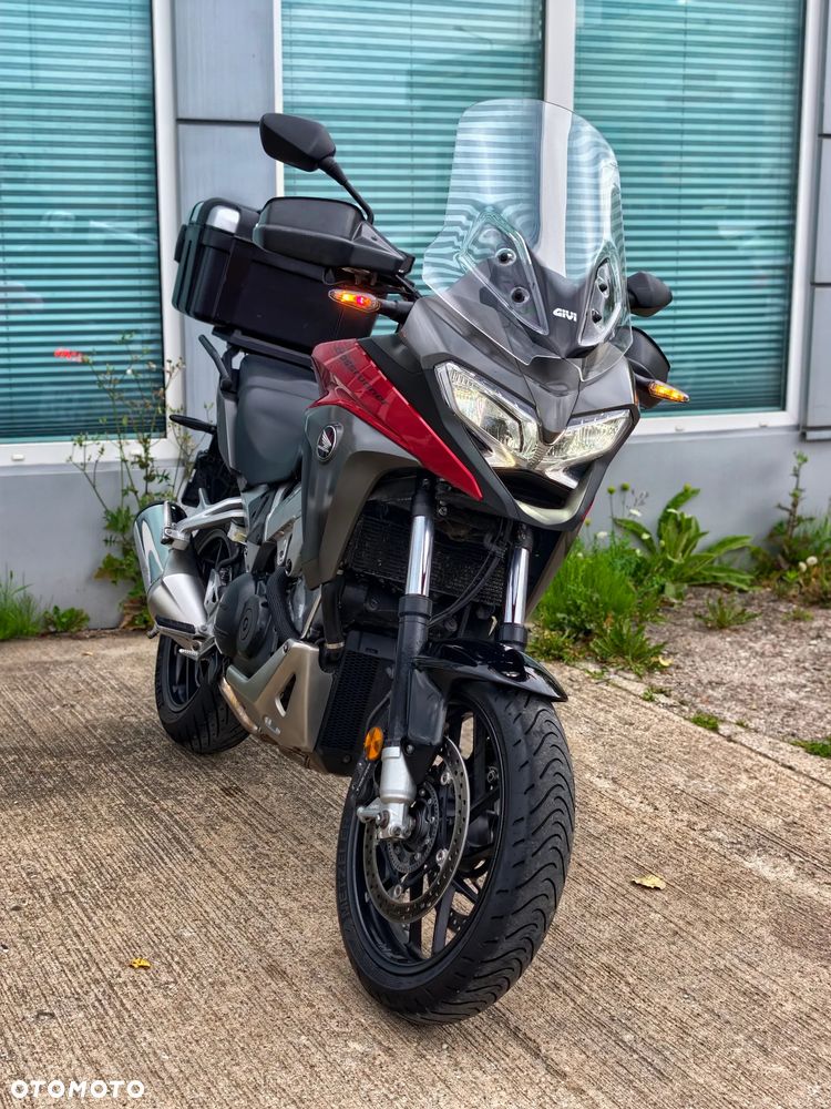 Honda VFR - 6