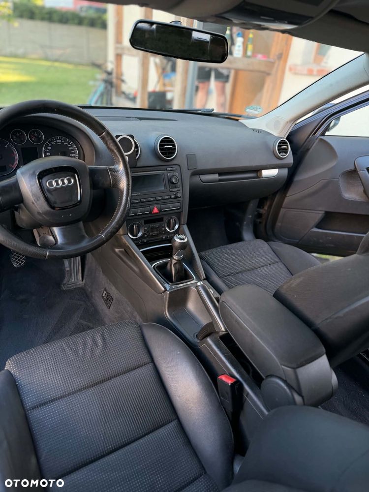 Audi A3 Sportback 2.0 TDI DPF Ambiente - 7
