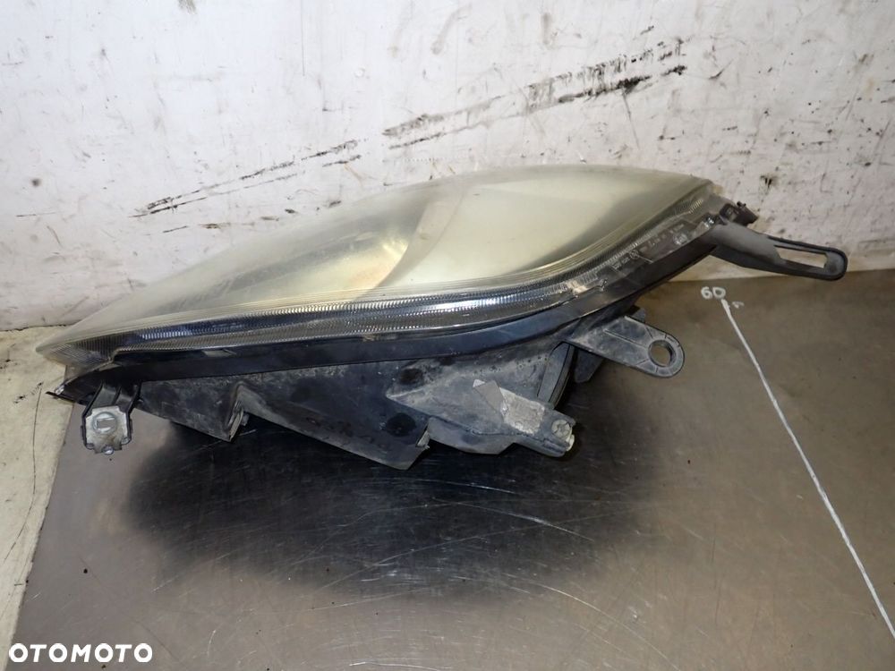 LAMPA PRAWA PRZEDNIA FIAT PUNTO EVO 1.3MJET - 4