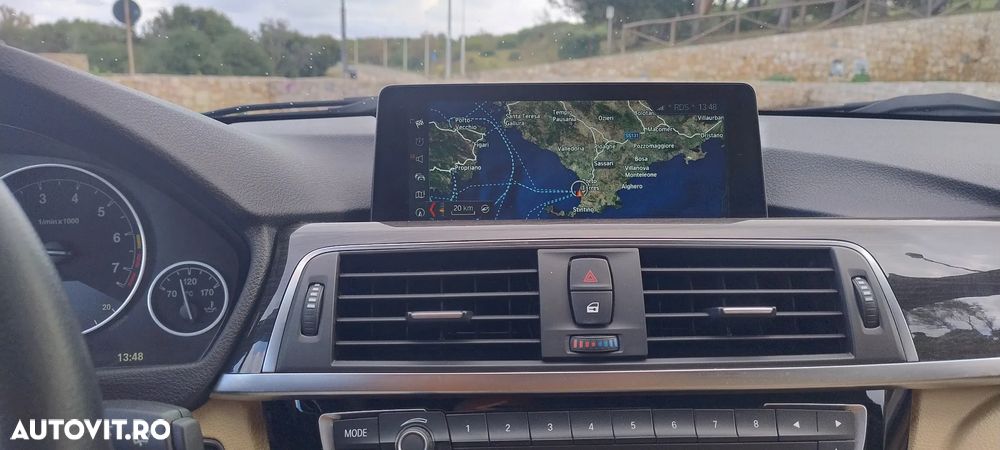 BMW Seria 3 330i Aut. Sport Line - 3