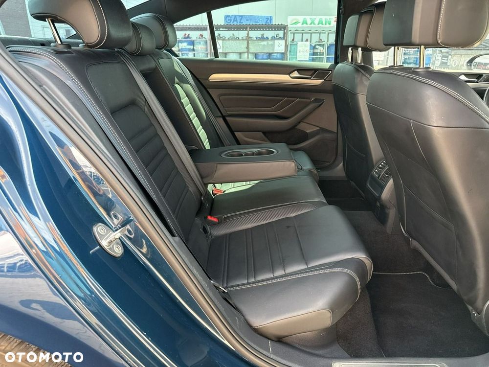 Volkswagen Passat 2.0 TSI Elegance DSG - 18