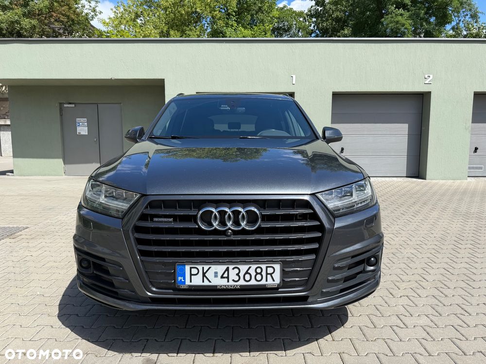 Audi Q7 - 4