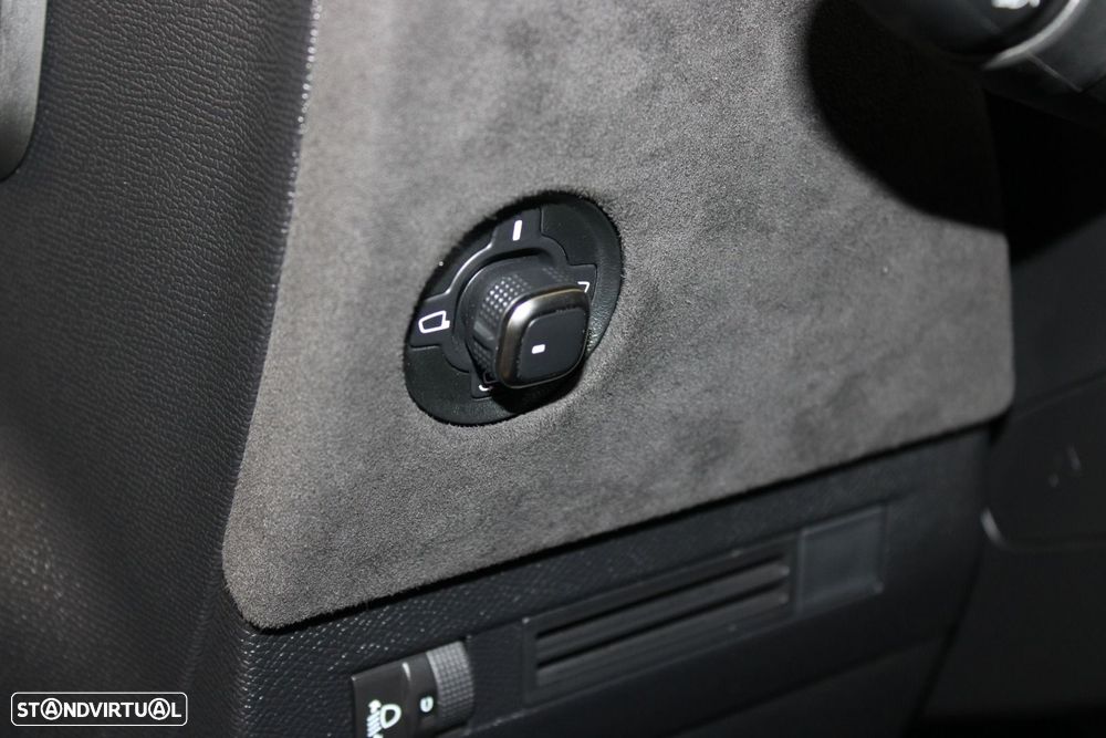 DS DS4 4 1.2 PureTech Performance Line EAT8 - 11