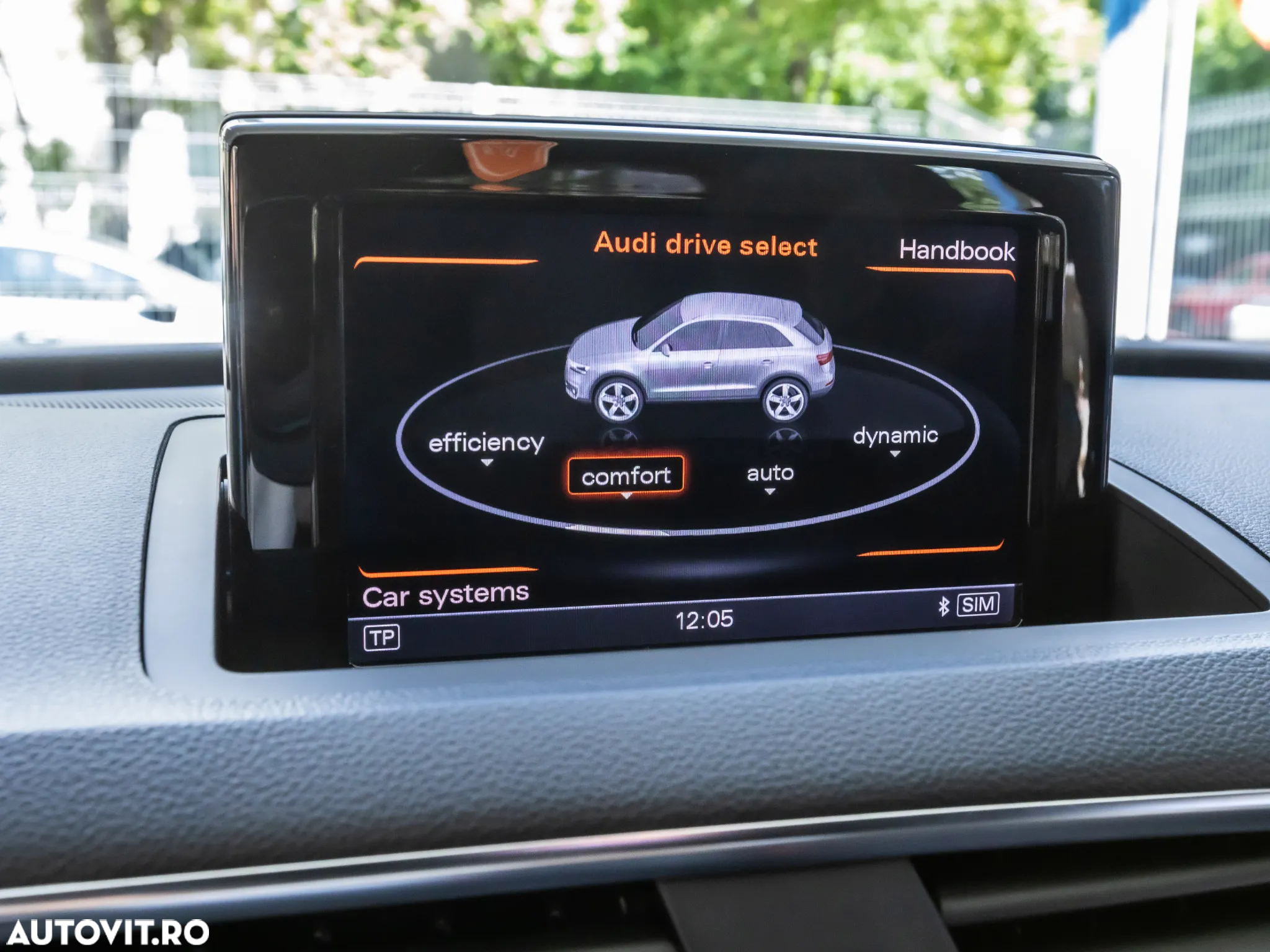 Audi Q3 2.0 TDI Quattro S-Tronic - 24