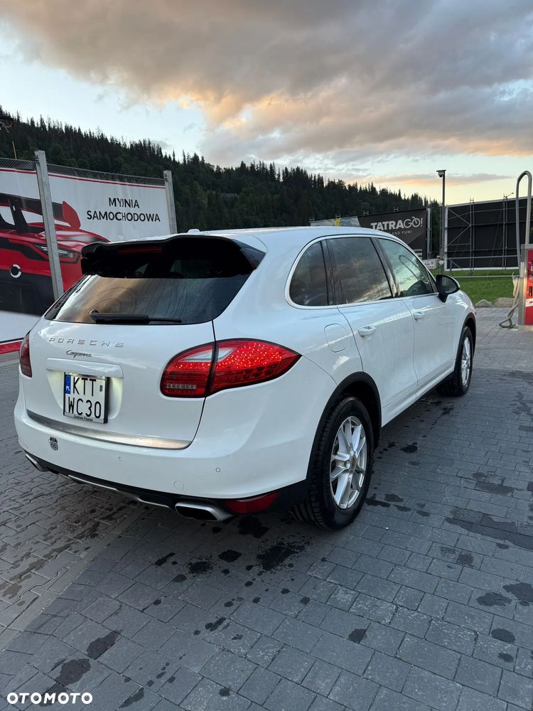 Porsche Cayenne Standard - 5