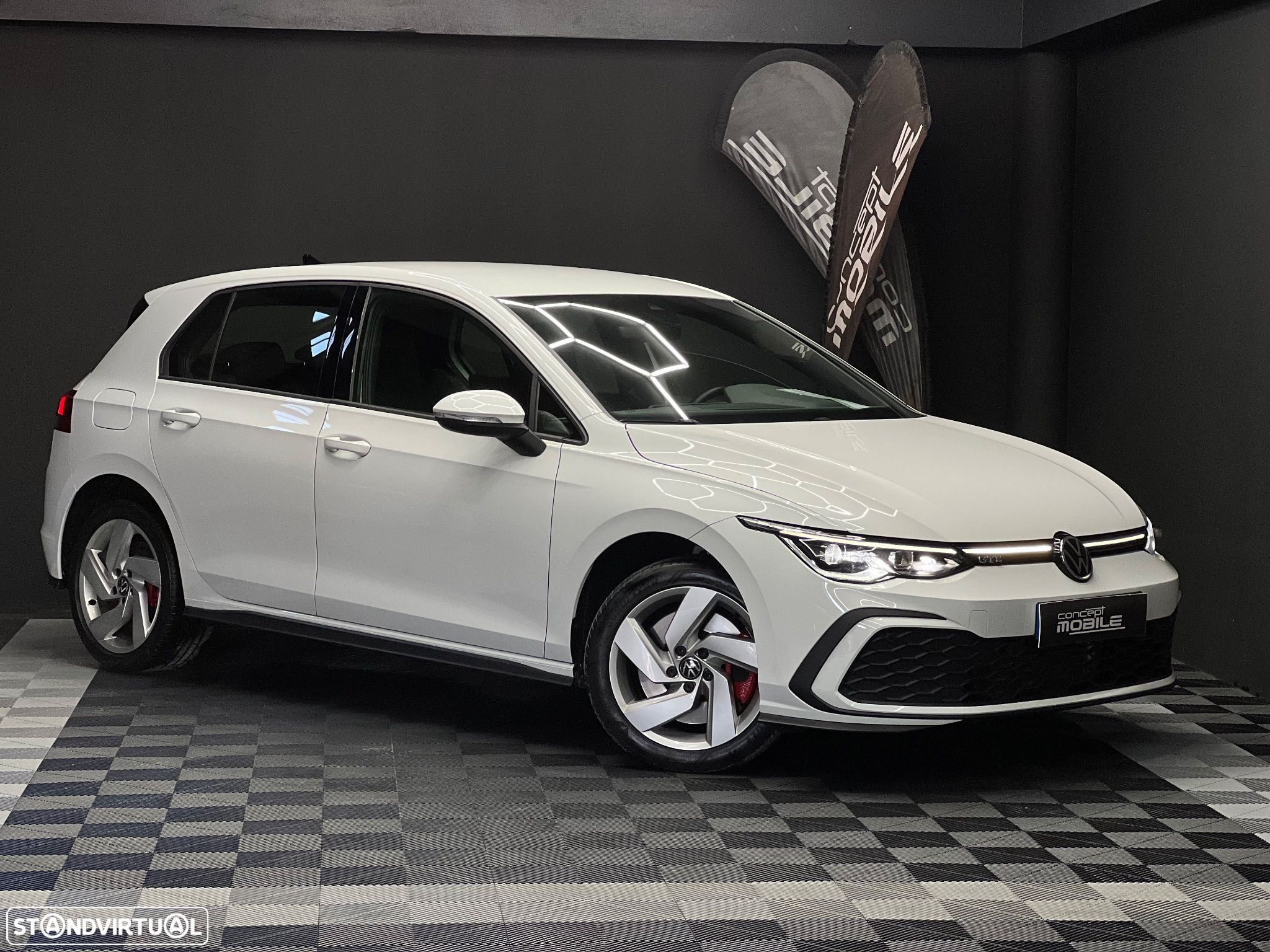 VW Golf 1.4 TSI GTE DSG - 1