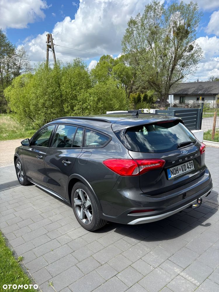 Ford Focus SW 1.0 EcoBoost S&S ACTIVE STYLE - 4