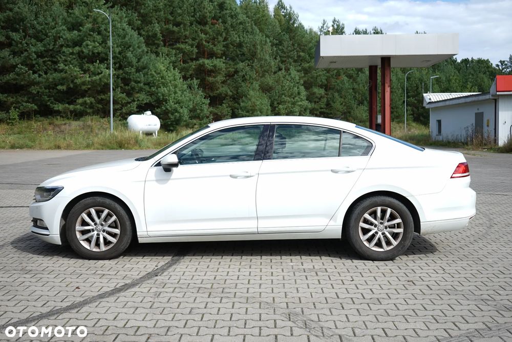 Volkswagen Passat 2.0 TDI SCR Comfortline - 7