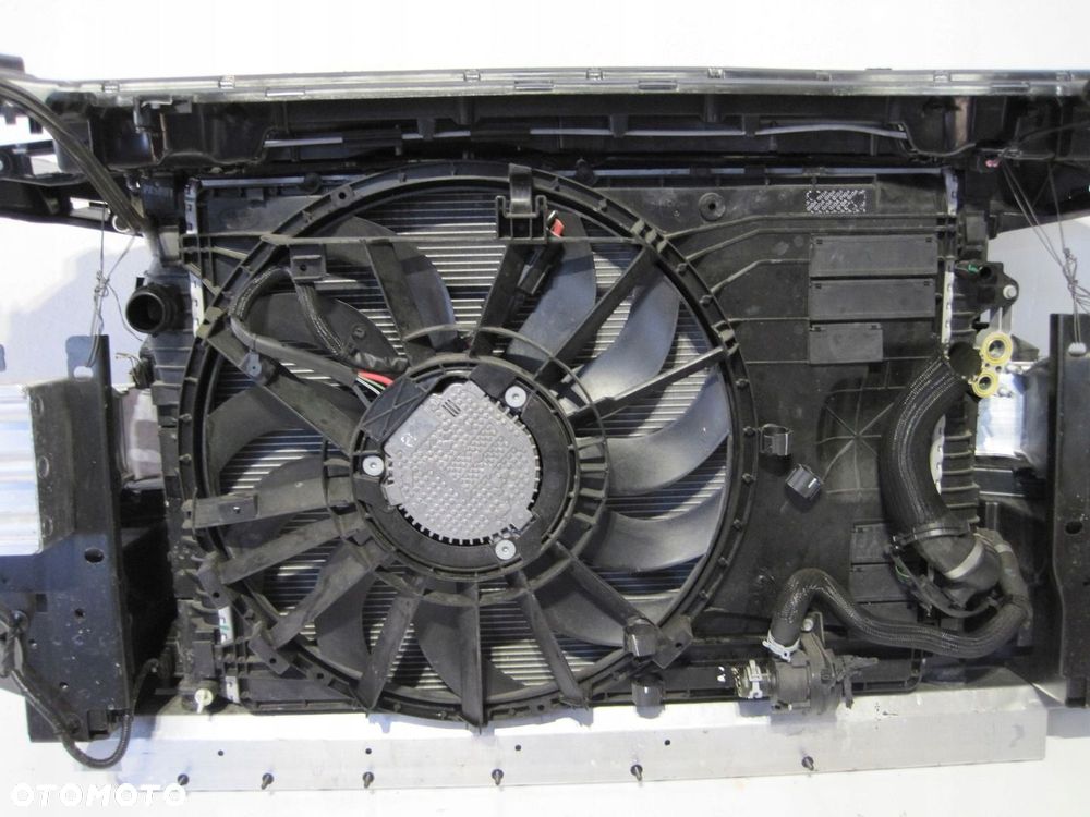 Chłodnice pas przedni Land Rover Discovery SPORT LIFT 2,0D AUTO - 5