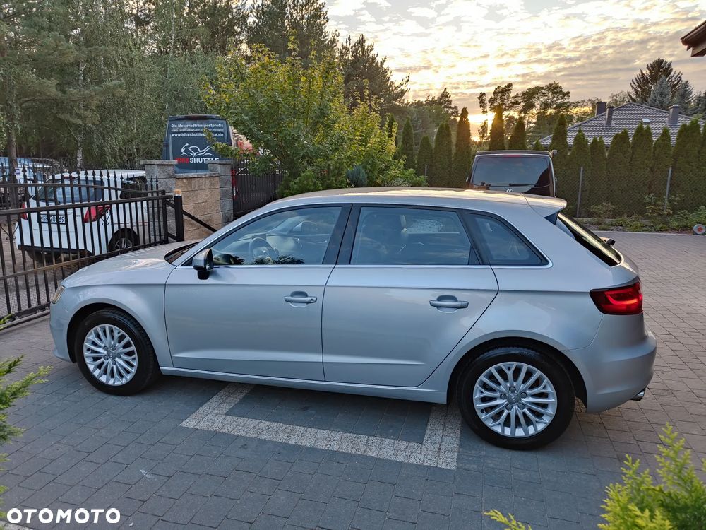 Audi A3 Sportback 1.4 TFSI S tronic Attraction - 30