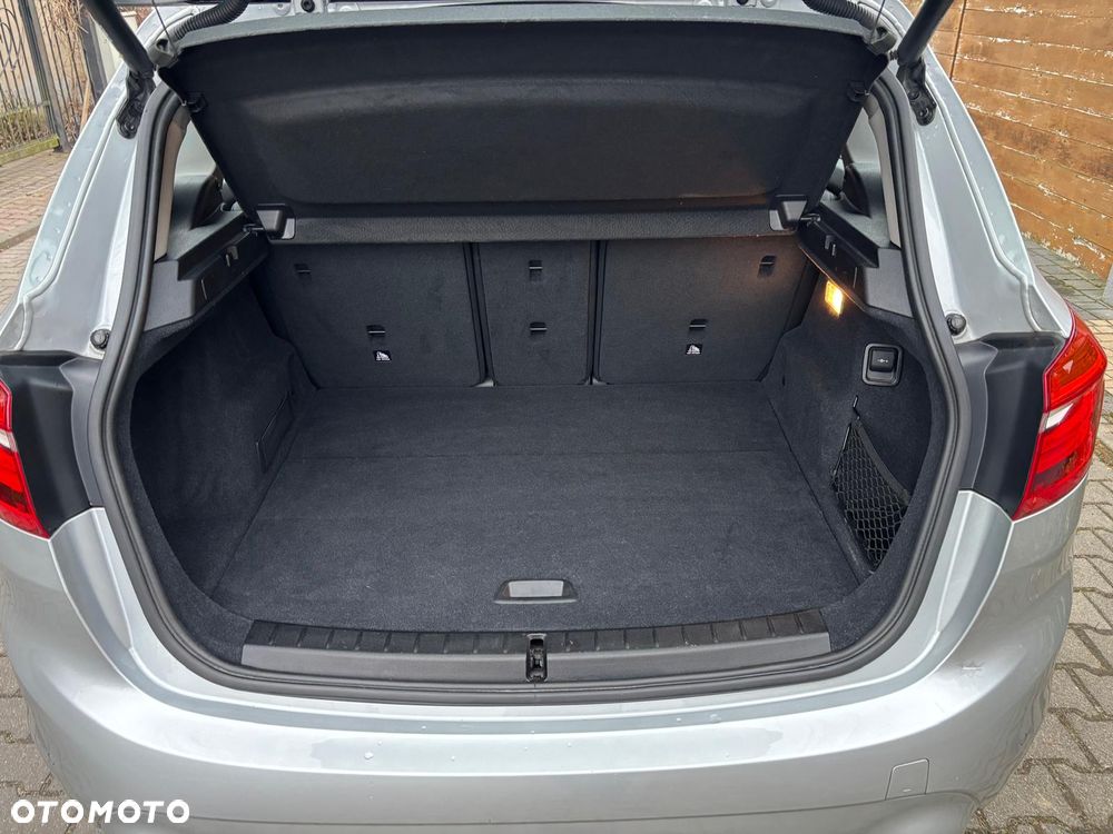 BMW Seria 2 218d Luxury Line sport - 22