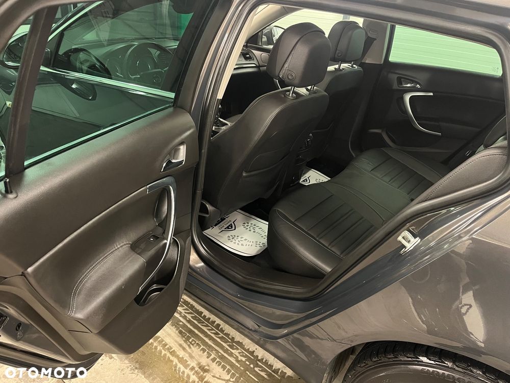 Opel Insignia 2.0 CDTI EcoFLEX Cosmo - 17