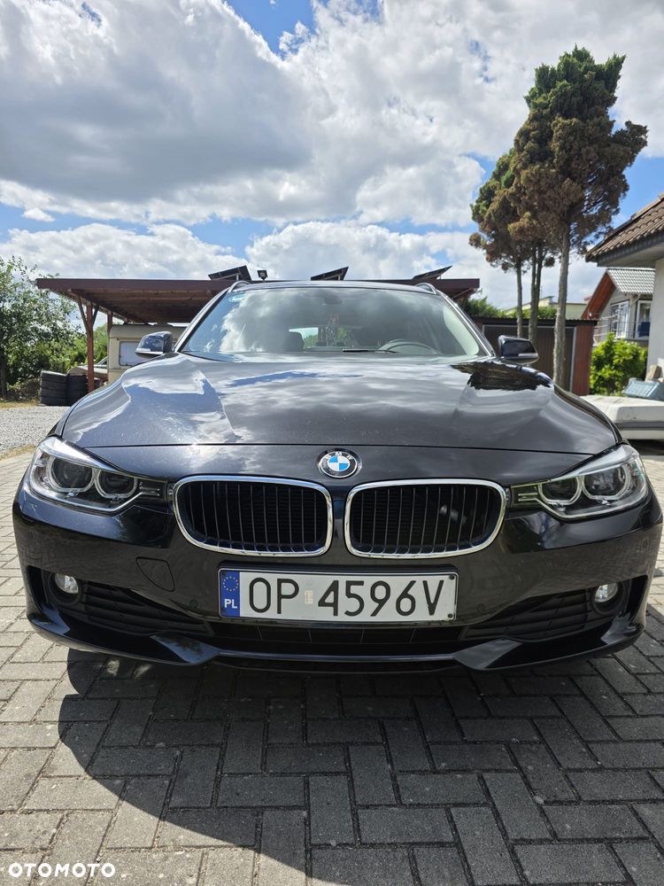 BMW Seria 3 316i - 1