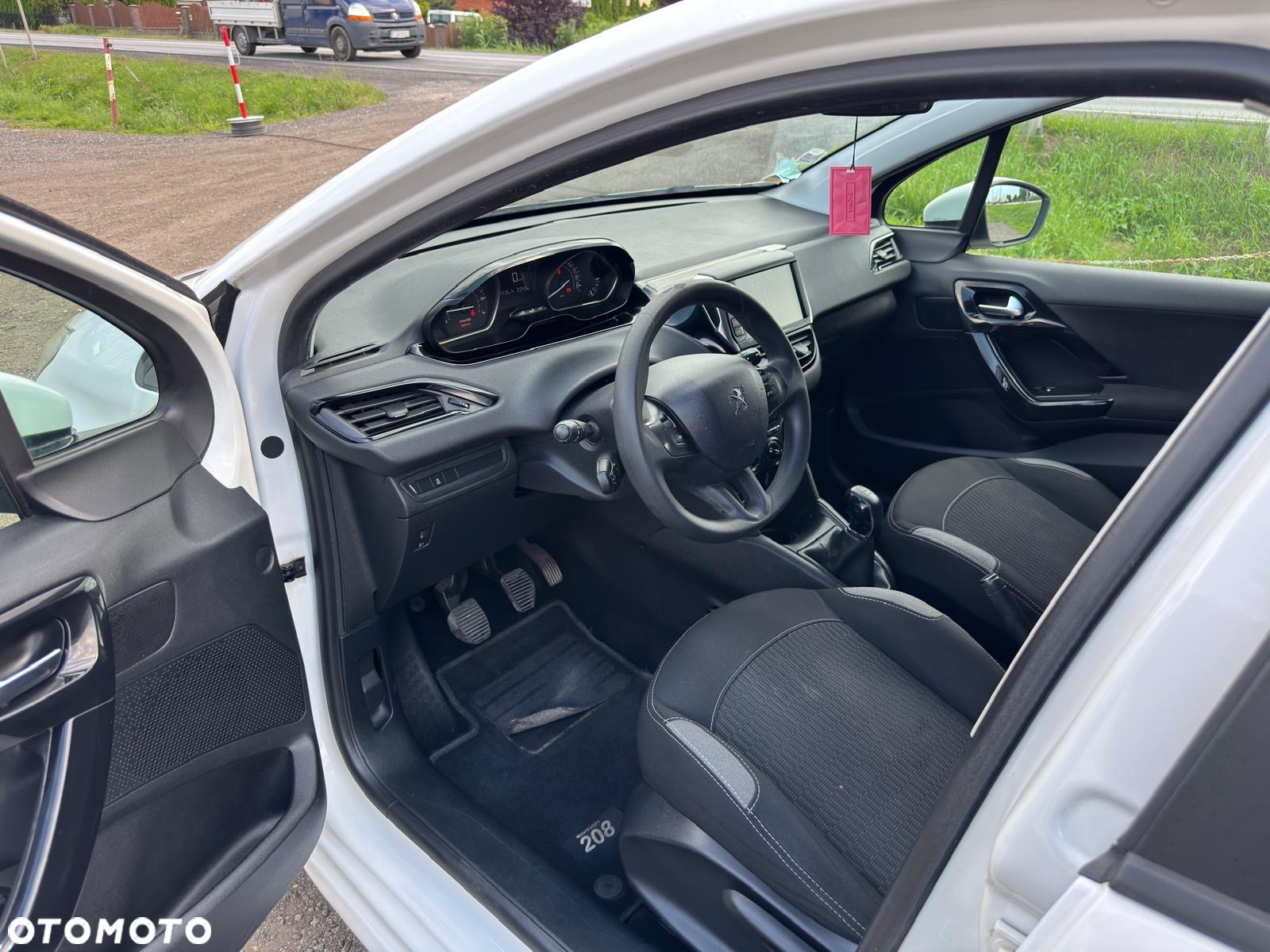 Peugeot 208 1.2 PureTech Active - 7