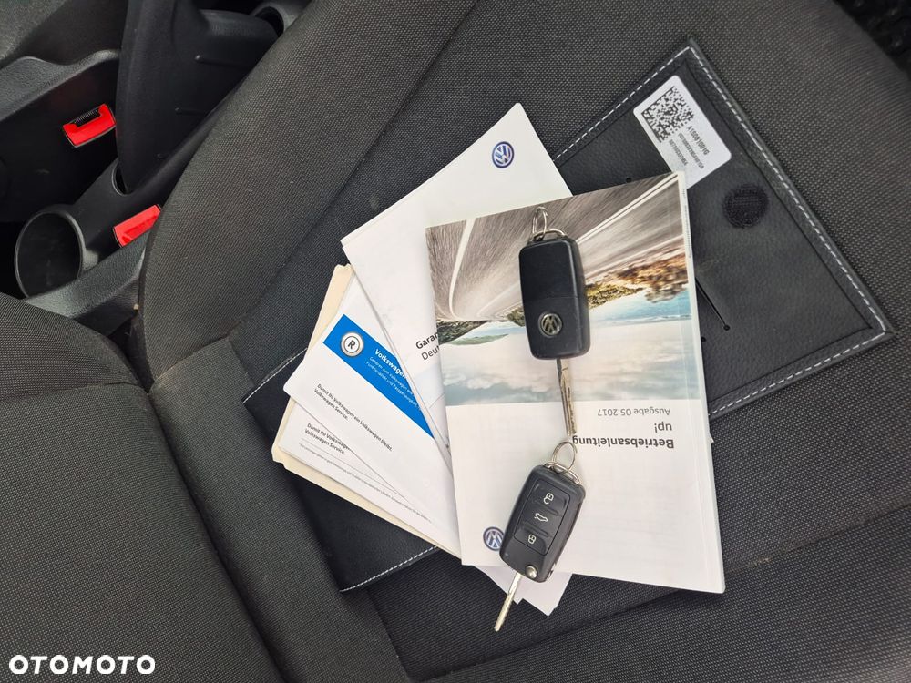 Volkswagen up! 1.0 Beats - 8