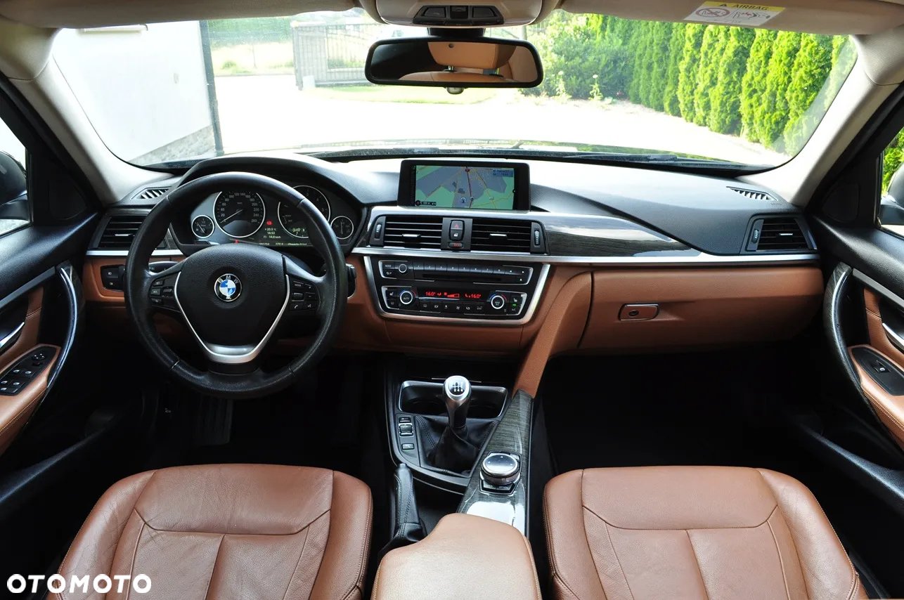 BMW Seria 3 318d Luxury Line - 8