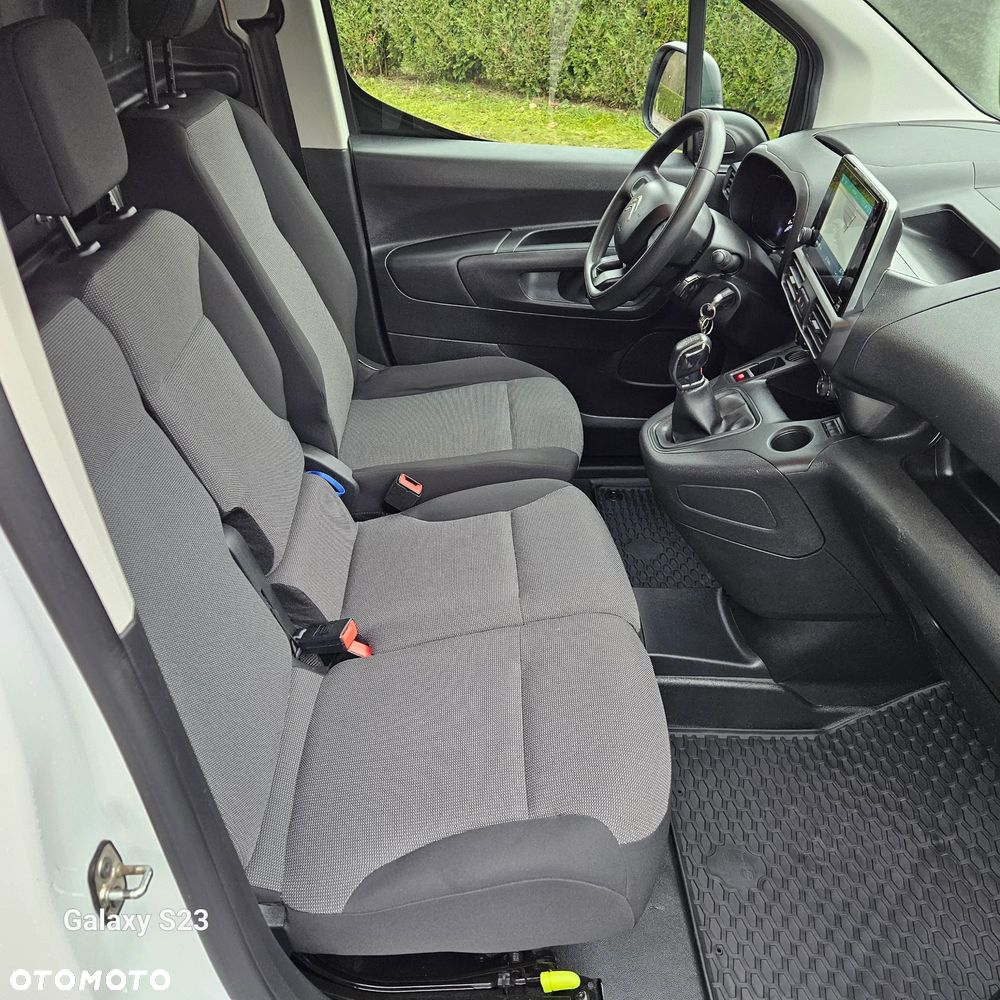 Citroën BERLINGO - 33