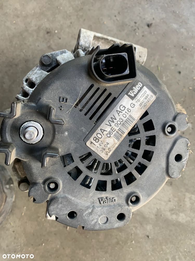 alternator 180A 06E903016G Audi A6 C6 2.4 - 3