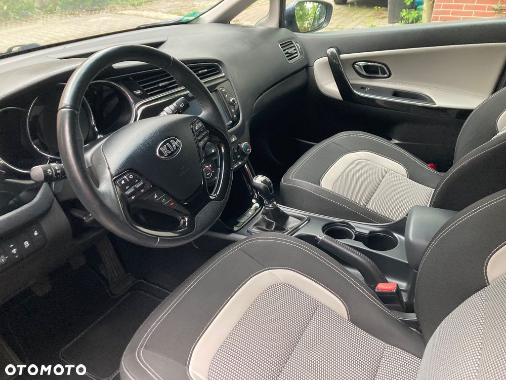 Kia Ceed 1.6 GDI L Business Line - 8