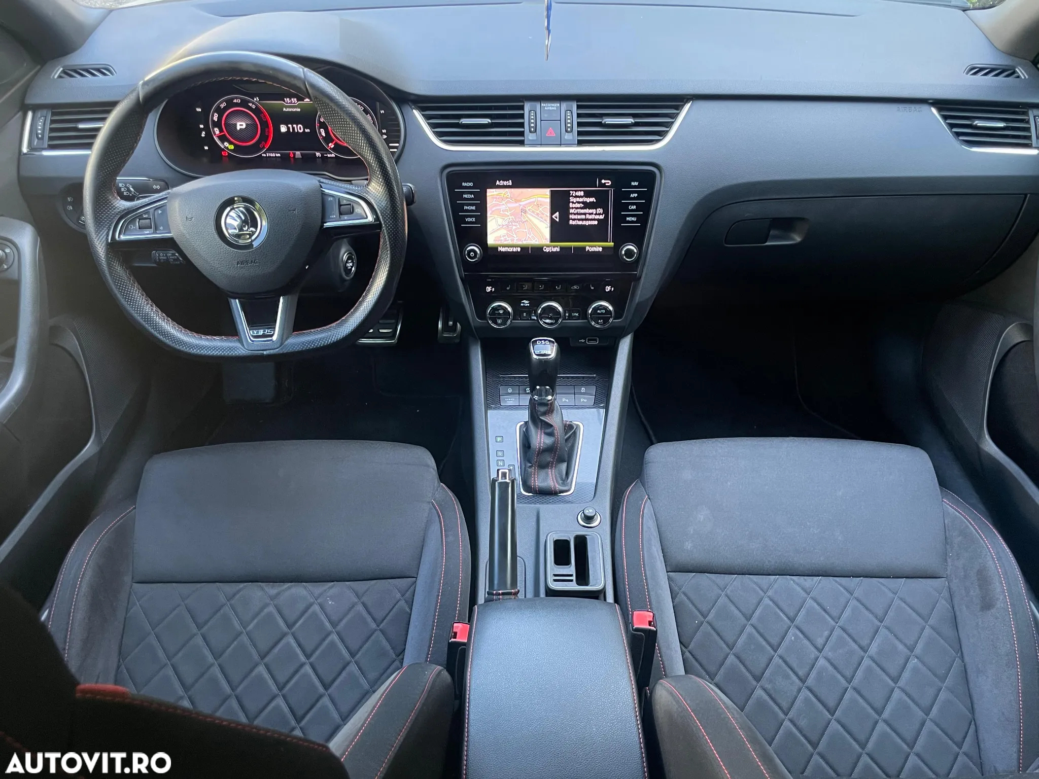 Skoda Octavia Combi 2.0 TDI 4x4 DSG RS - 8