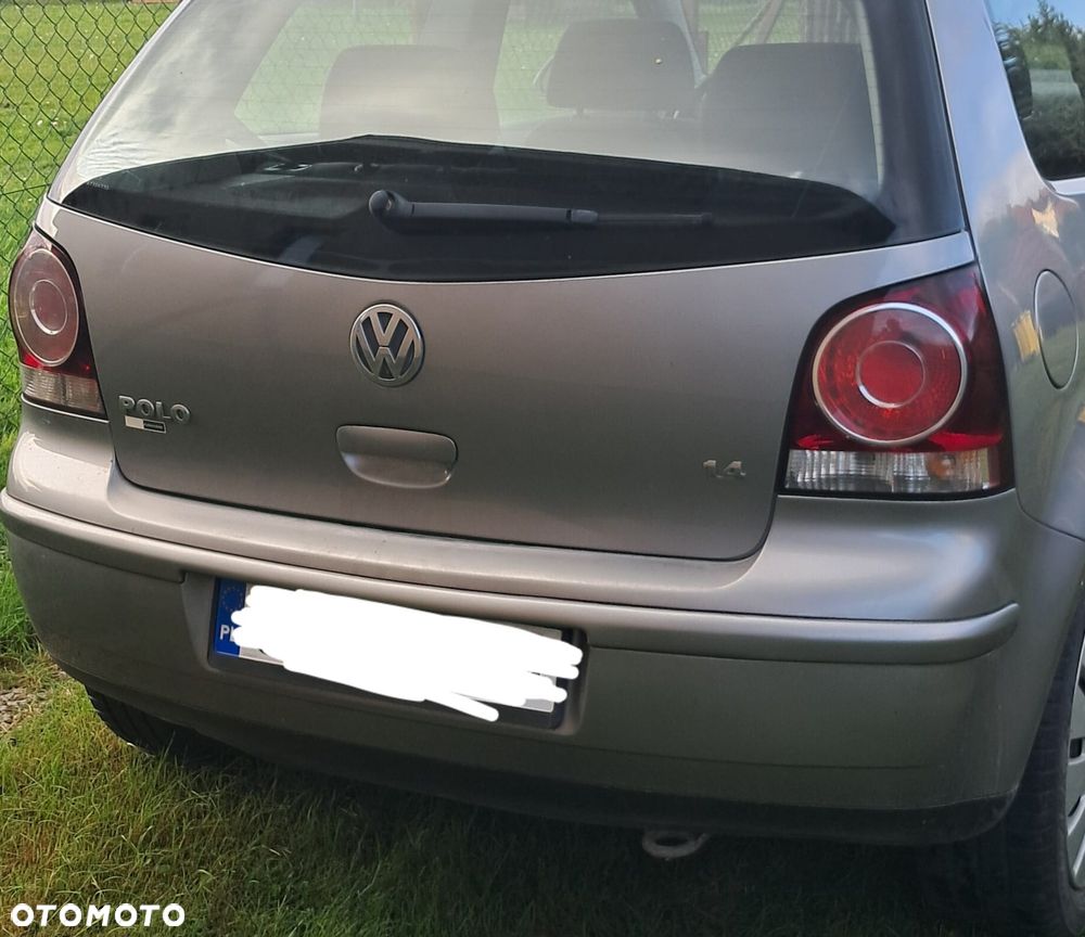 Volkswagen Polo 2008 photo 2