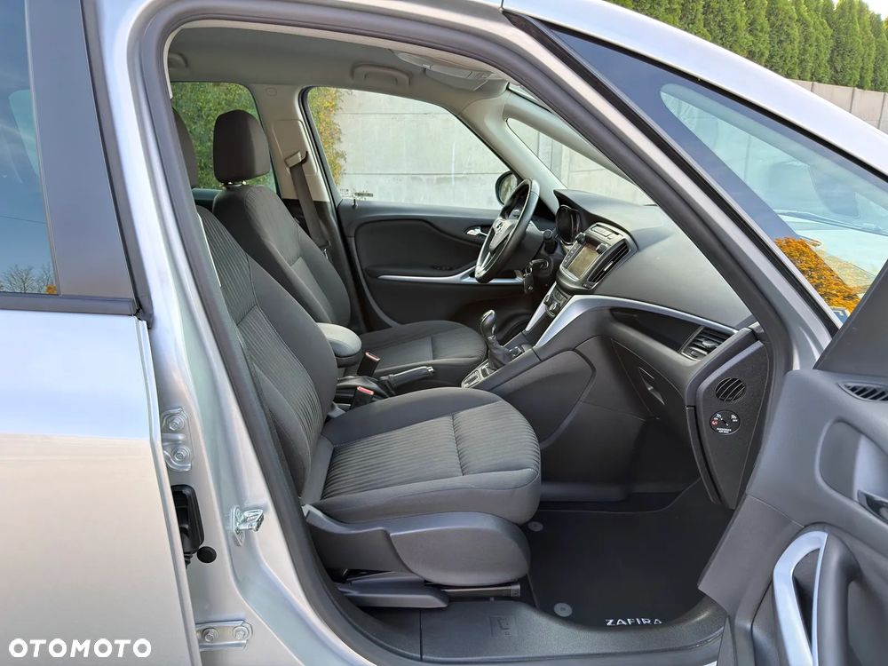 Opel Zafira 1.4 Turbo Active - 19