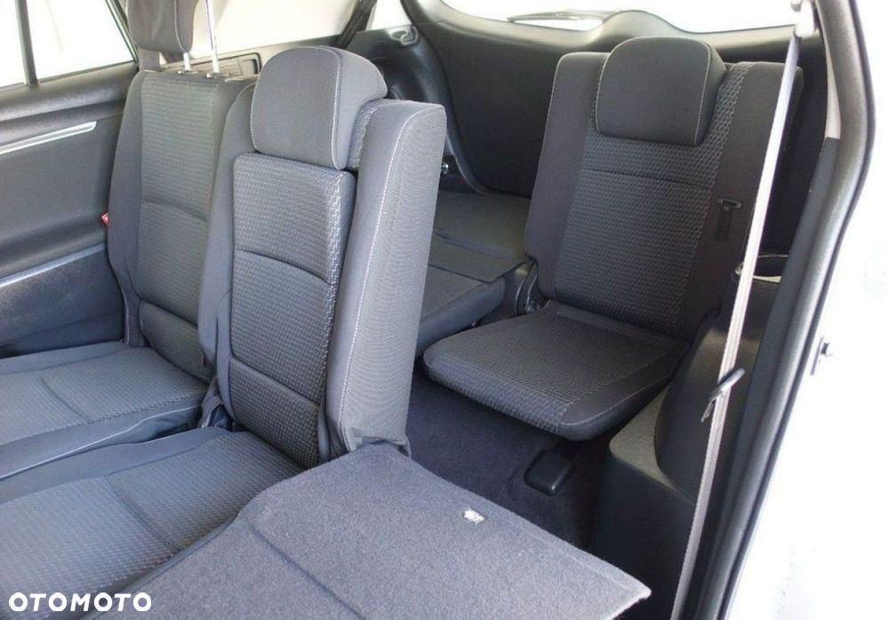 Toyota Verso - 20