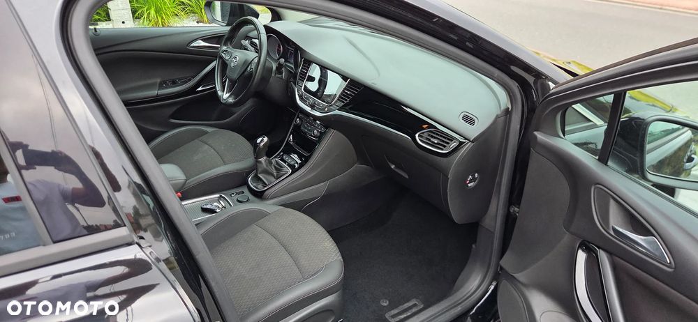 Opel Astra - 8