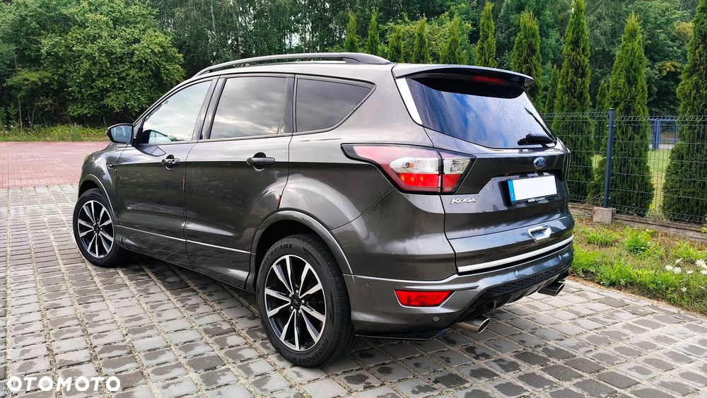 Ford Kuga 2.0 TDCi 4x4 ST-Line - 6