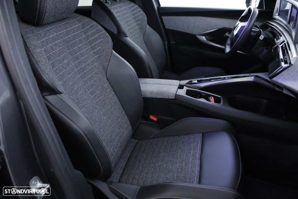 Peugeot 3008 1.2 Hybrid Allure e-DCS6 - 15