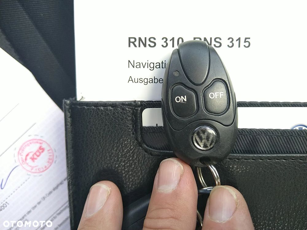 Volkswagen Touran 1.6 TDI DPF DSG Cup - 28