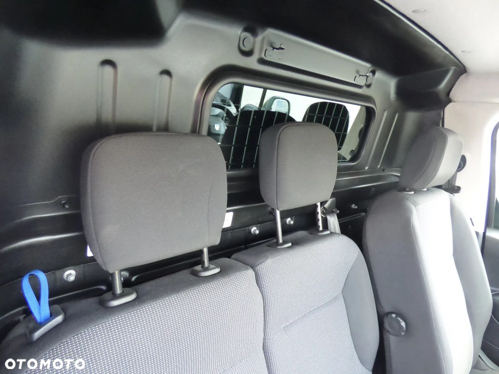 Peugeot PARTNER AUTOMAT DIESEL BLUEHDI 130 KM S&S EAT8 - 17