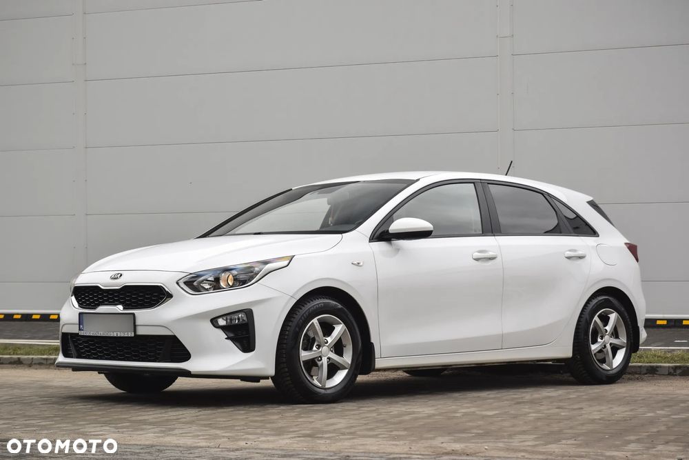 Kia Ceed 1.4 L - 19