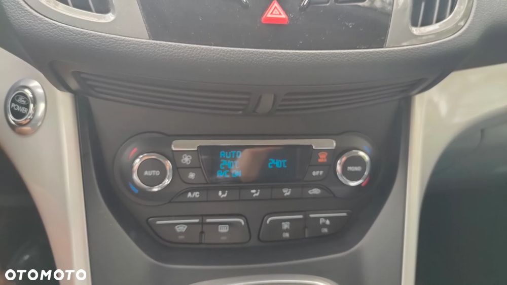 Ford C-MAX 2.0 TDCi Titanium - 13