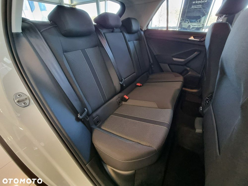 Volkswagen T-Roc 1.5 TSI Life Plus DSG - 12