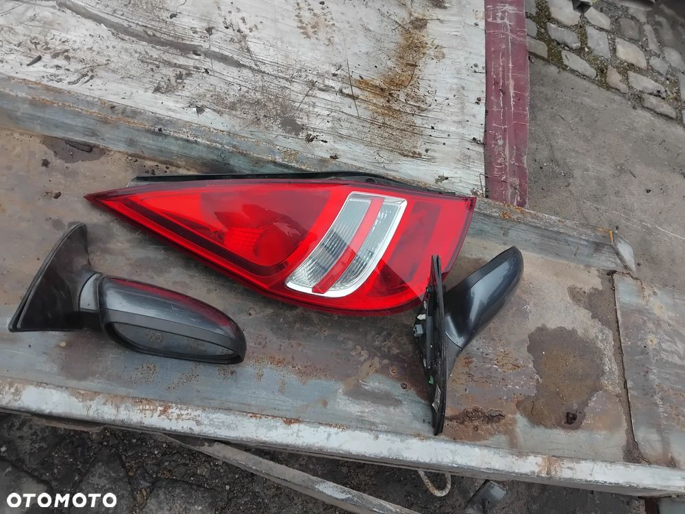 Lusterko lampa hyundai i30 - 1