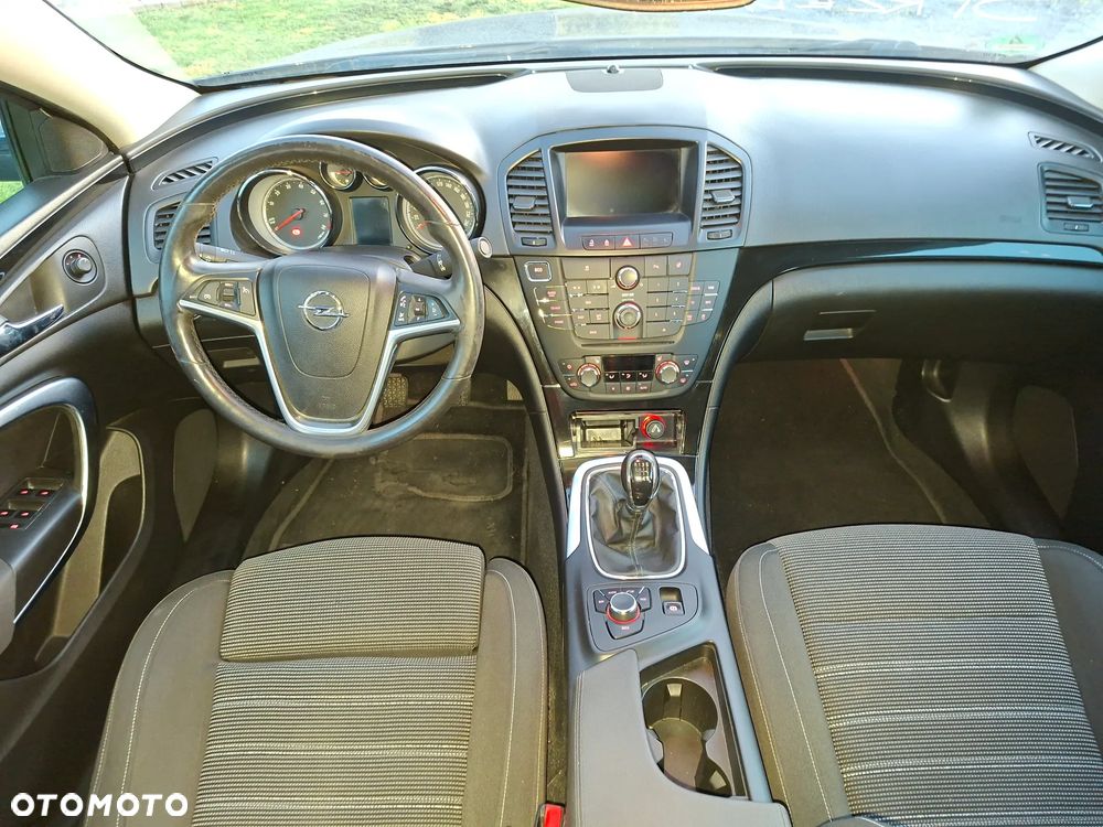 Opel Insignia - 20