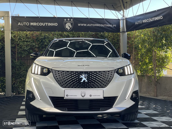 Peugeot e-2008 50 kWh GT
