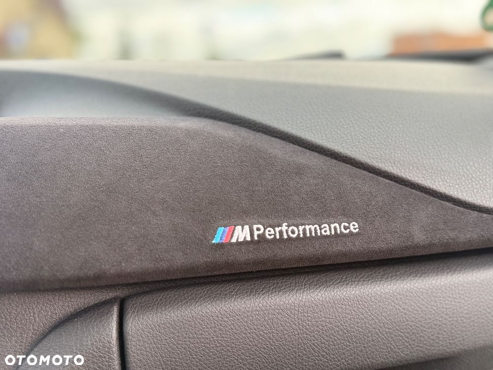 BMW Seria 3 320d Efficient Dynamics Sport Line - 33
