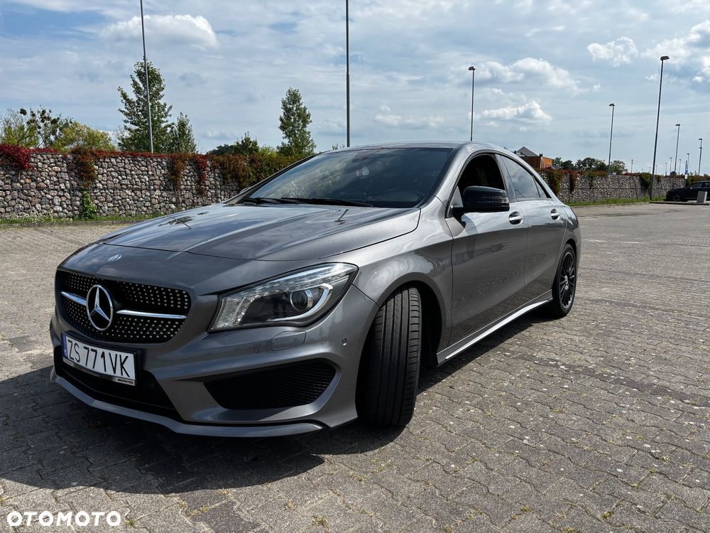 Mercedes-Benz CLA 180 7G-DCT AMG Line - 4