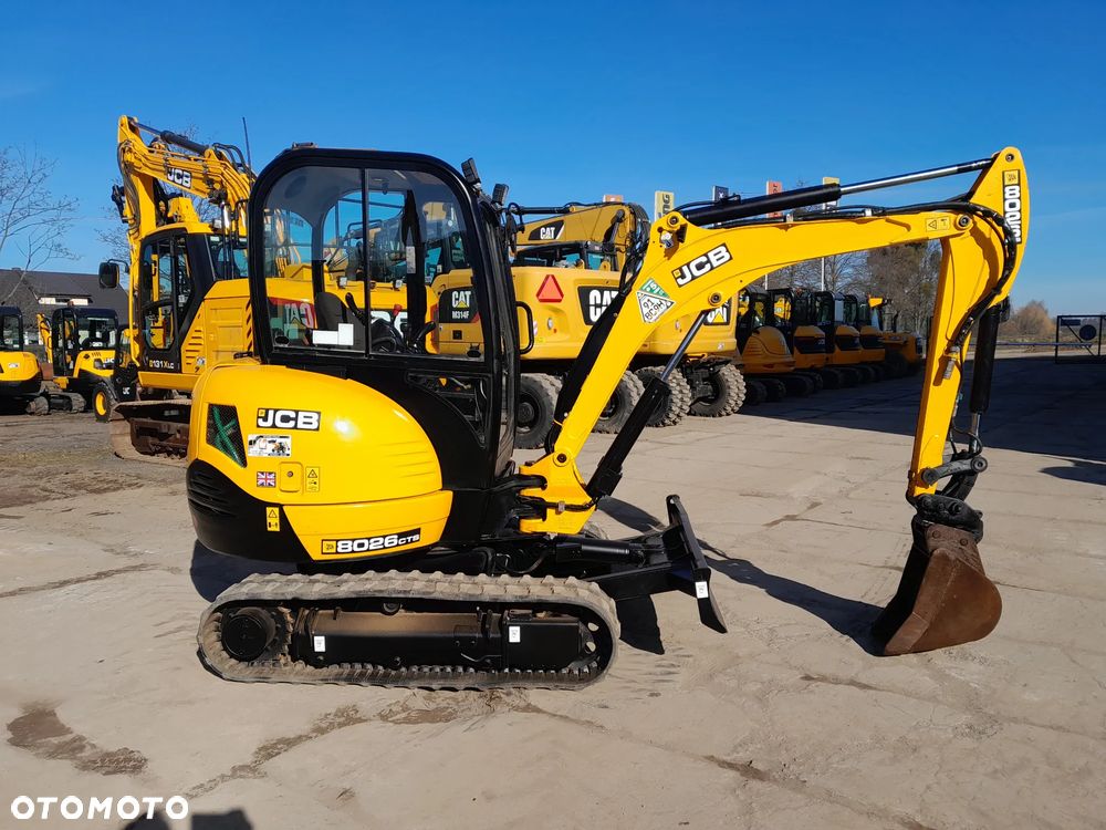 JCB 8026 - 2