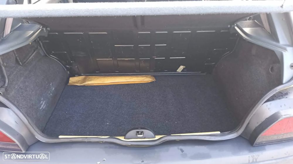 Renault Clio 1.2 RN - 6