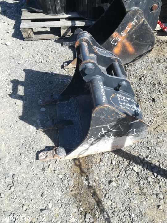 Cupa Miniexcavator 2-3 tone - 3