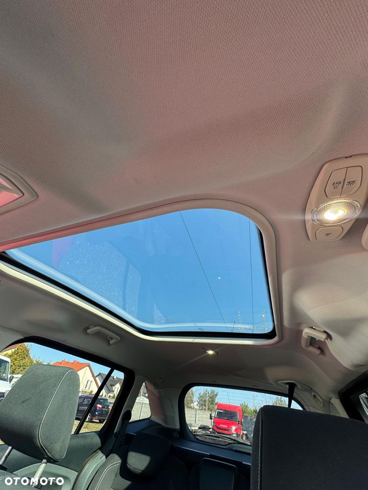 Ford Grand C-MAX 2.0 TDCi Titanium - 18