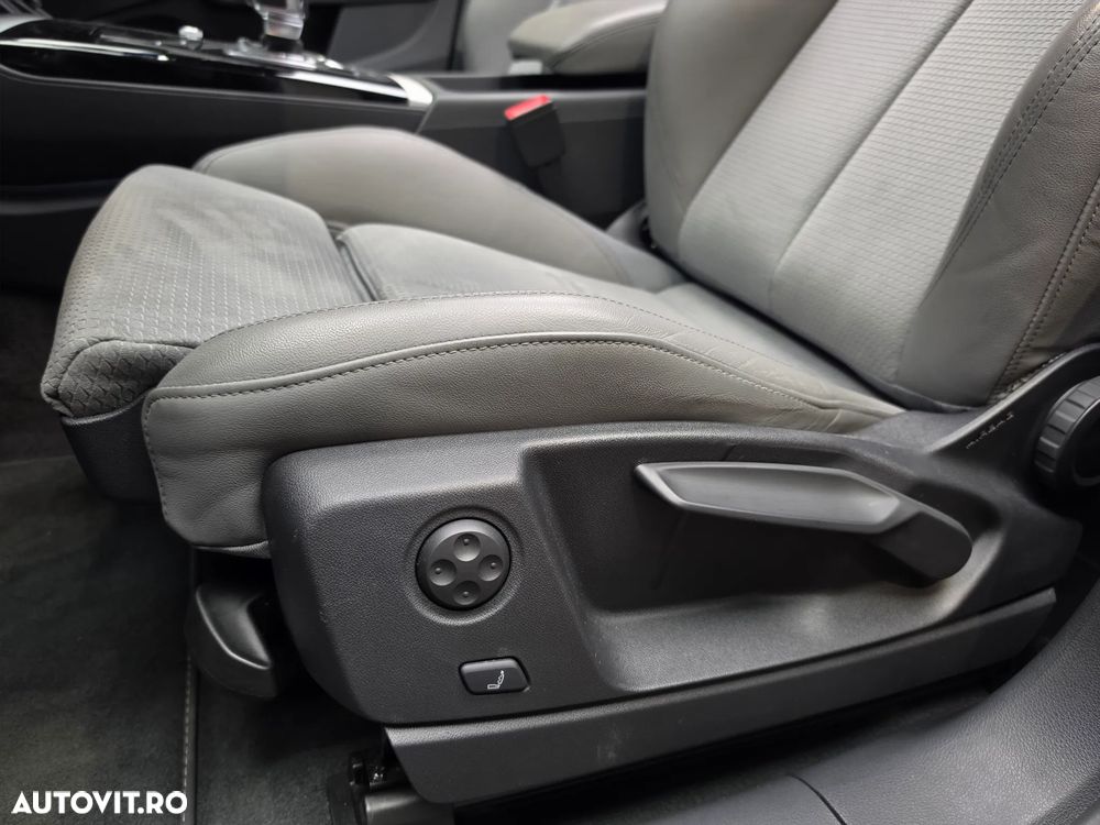 Audi Q5 50 TFSIe quattro S tronic S line - 26
