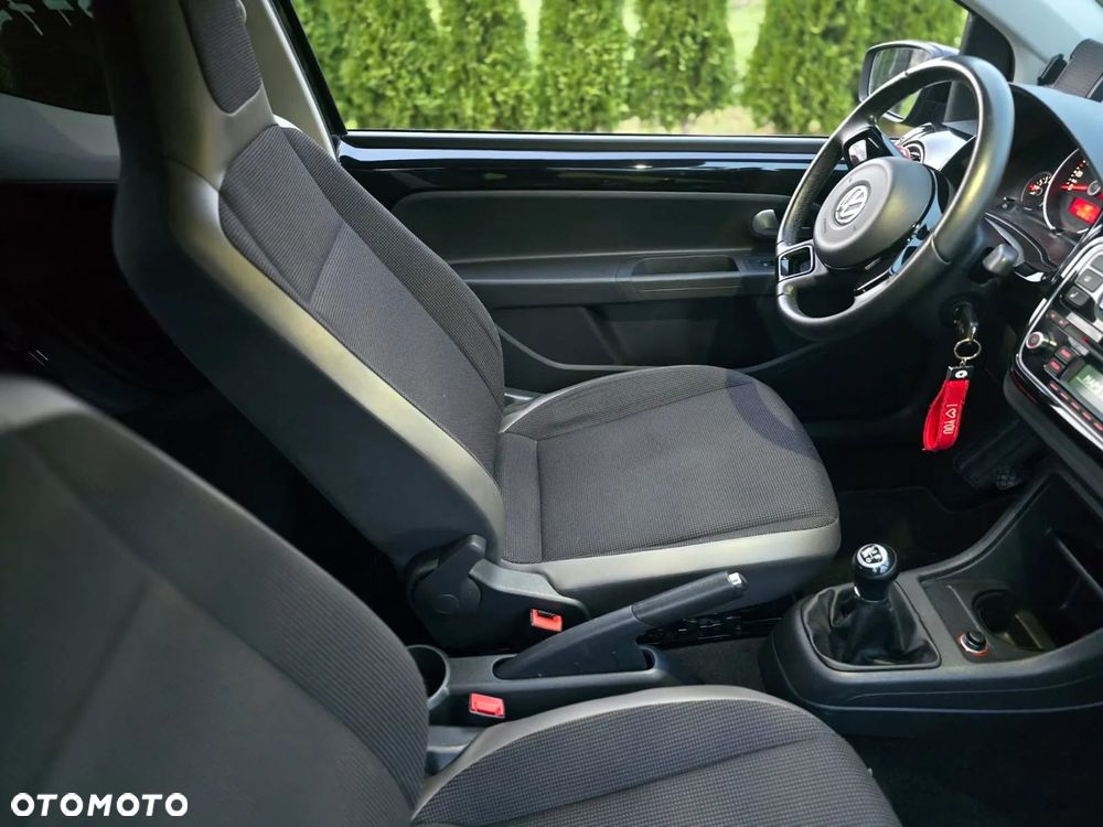 Volkswagen up! (BlueMotion Technology) high - 11
